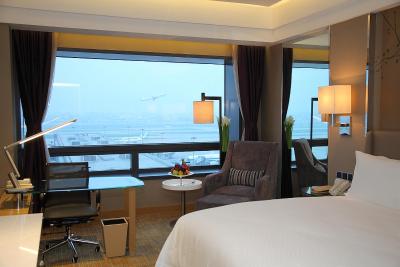 شانگهای هانگچائو ایرپورت هتل