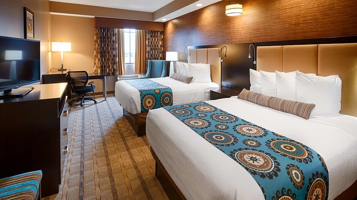 Best Western Plus Miami Executive Airport Hotel and Suites