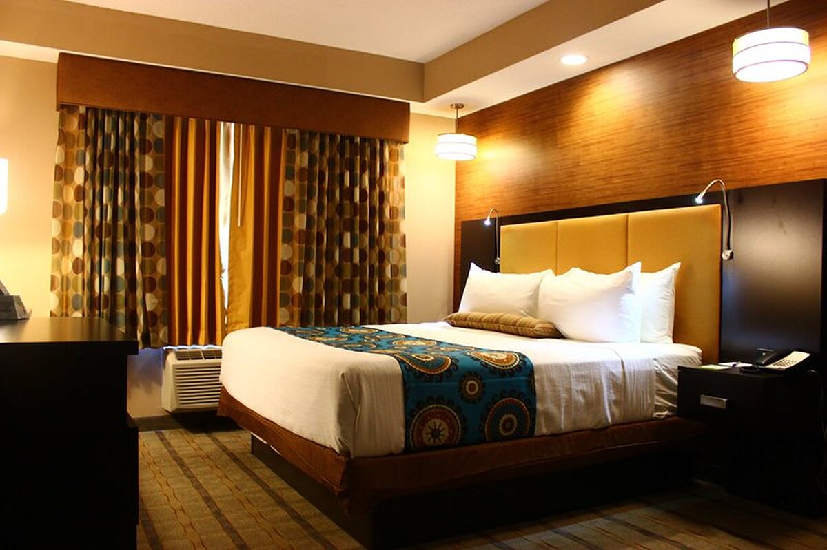 Best Western Plus Miami Executive Airport Hotel and Suites