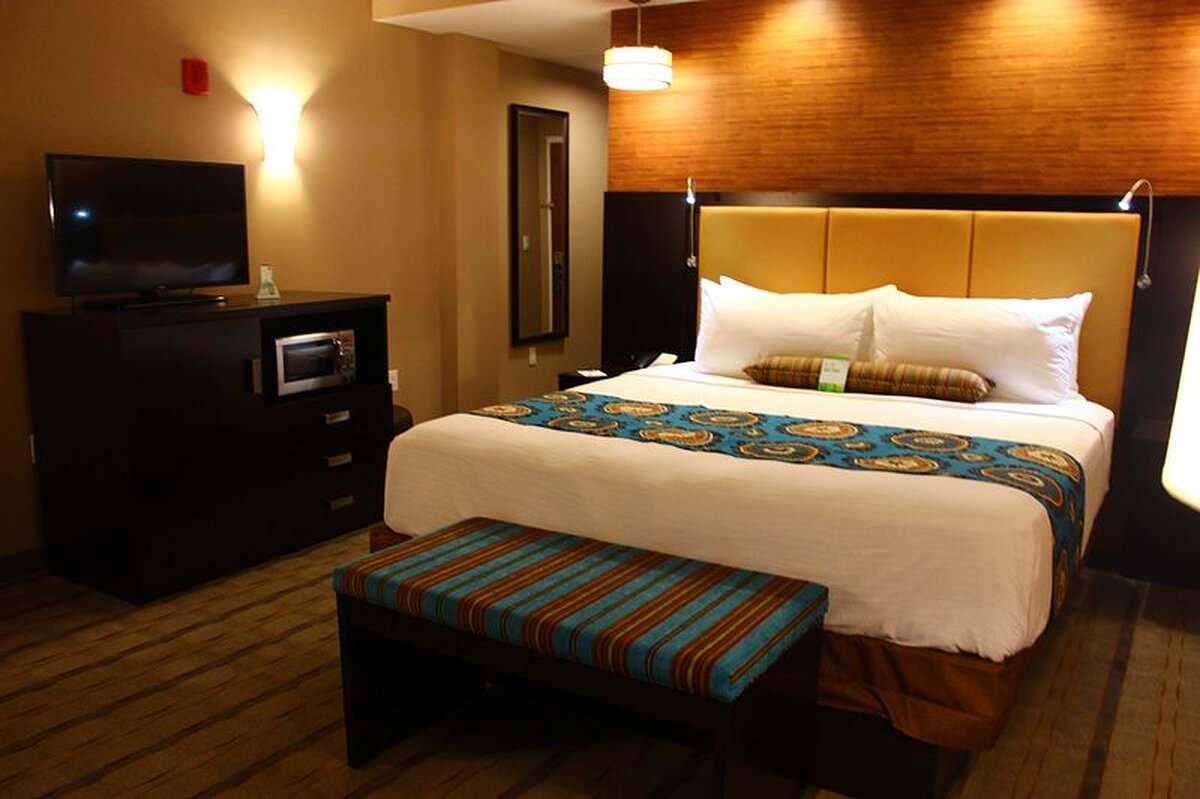 Best Western Plus Miami Executive Airport Hotel and Suites