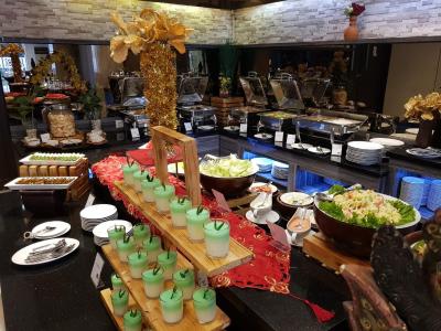 گپ مگا کونینگان