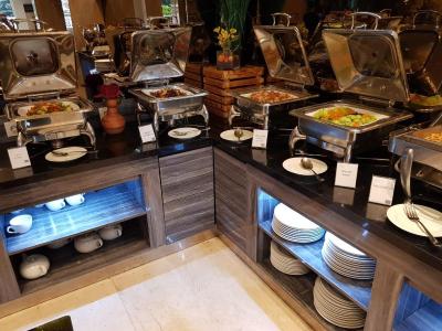 گپ مگا کونینگان