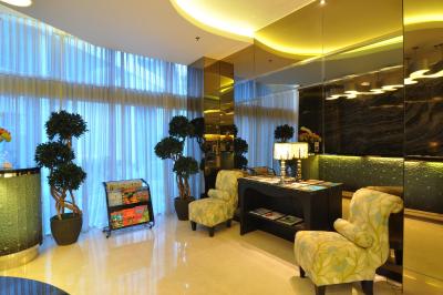 گپ مگا کونینگان