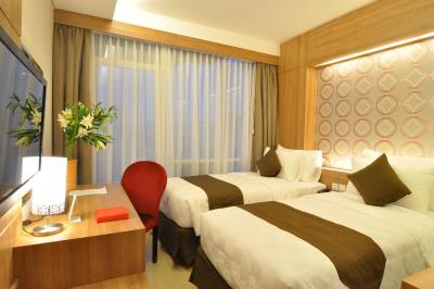 گپ مگا کونینگان