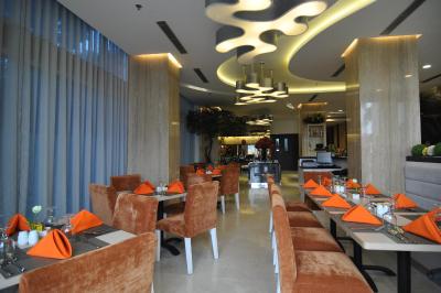 گپ مگا کونینگان