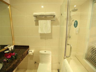 گرینتری این گوانگدنگ هویزهو اسود ریلو استیشن دانشوی رنمین راد بوسینز هتل