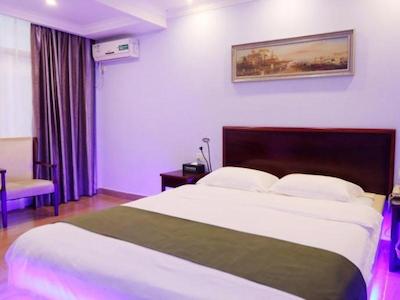 گرینتری این گوانگدنگ هویزهو اسود ریلو استیشن دانشوی رنمین راد بوسینز هتل