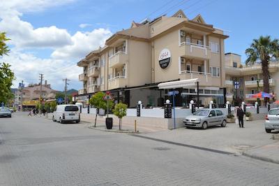 ایسلا اپارت