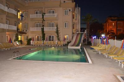 ایسلا اپارت