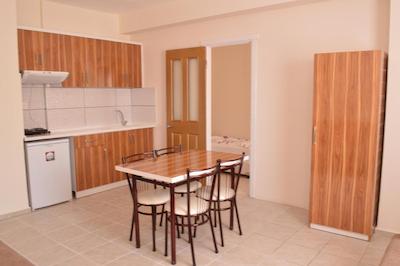 ایسلا اپارت