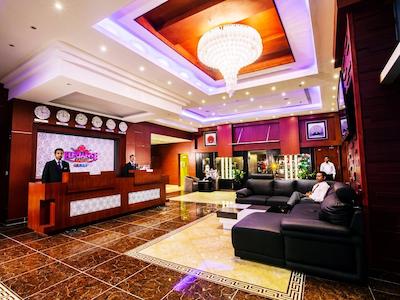 الگانس کسل هتل