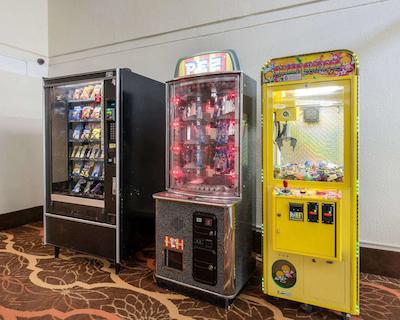 کوالیتی این نیر هامپتون کلیسوم