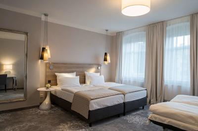 بست وسترن هتل ویا رجیا