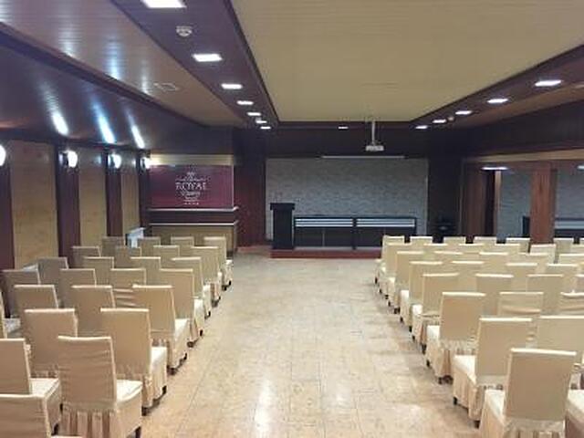 رویال هتل