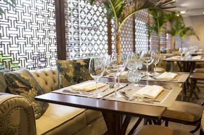 رامادا هتل امریکانا