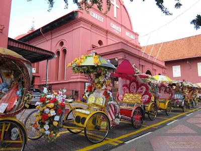 هالمارک کرون هتل