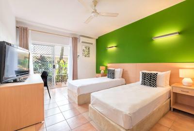 کرال تری این