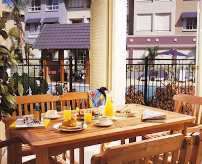 د لاکز کیرنز ریزرت