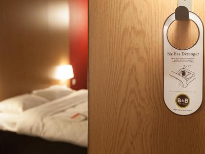 ب اند ب هتل پاریز پرت دز لیلاز