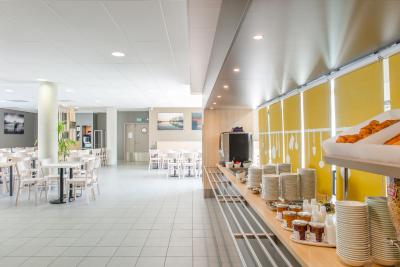 ب اند ب هتل پاریز پرت دز لیلاز