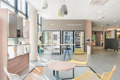 ب اند ب هتل پاریز پرت دز لیلاز