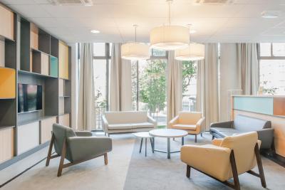 ب اند ب هتل پاریز پرت دز لیلاز