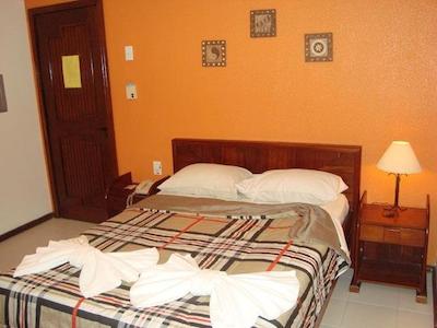 ماچادز پلازا هتل