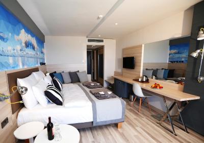 سانپریم ک-لانج هتل