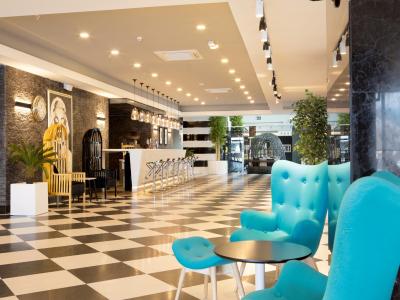 سانپریم ک-لانج هتل