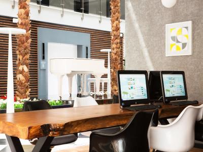 سانپریم ک-لانج هتل