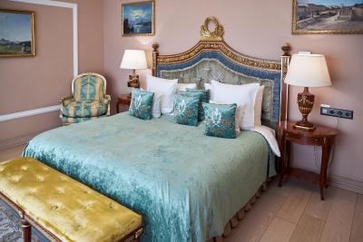 ترزینی پالاس هتل