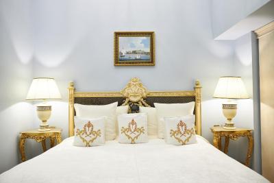 ترزینی پالاس هتل