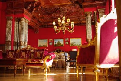 ترزینی پالاس هتل