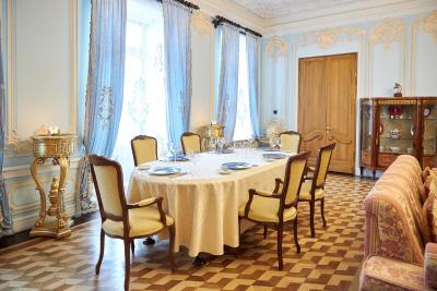 ترزینی پالاس هتل