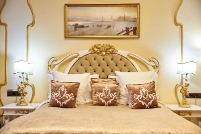 ترزینی پالاس هتل