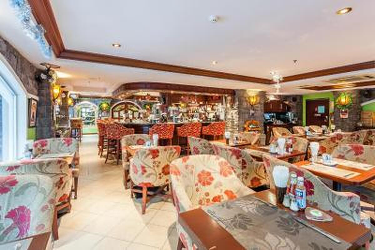 Tara Court Hotel