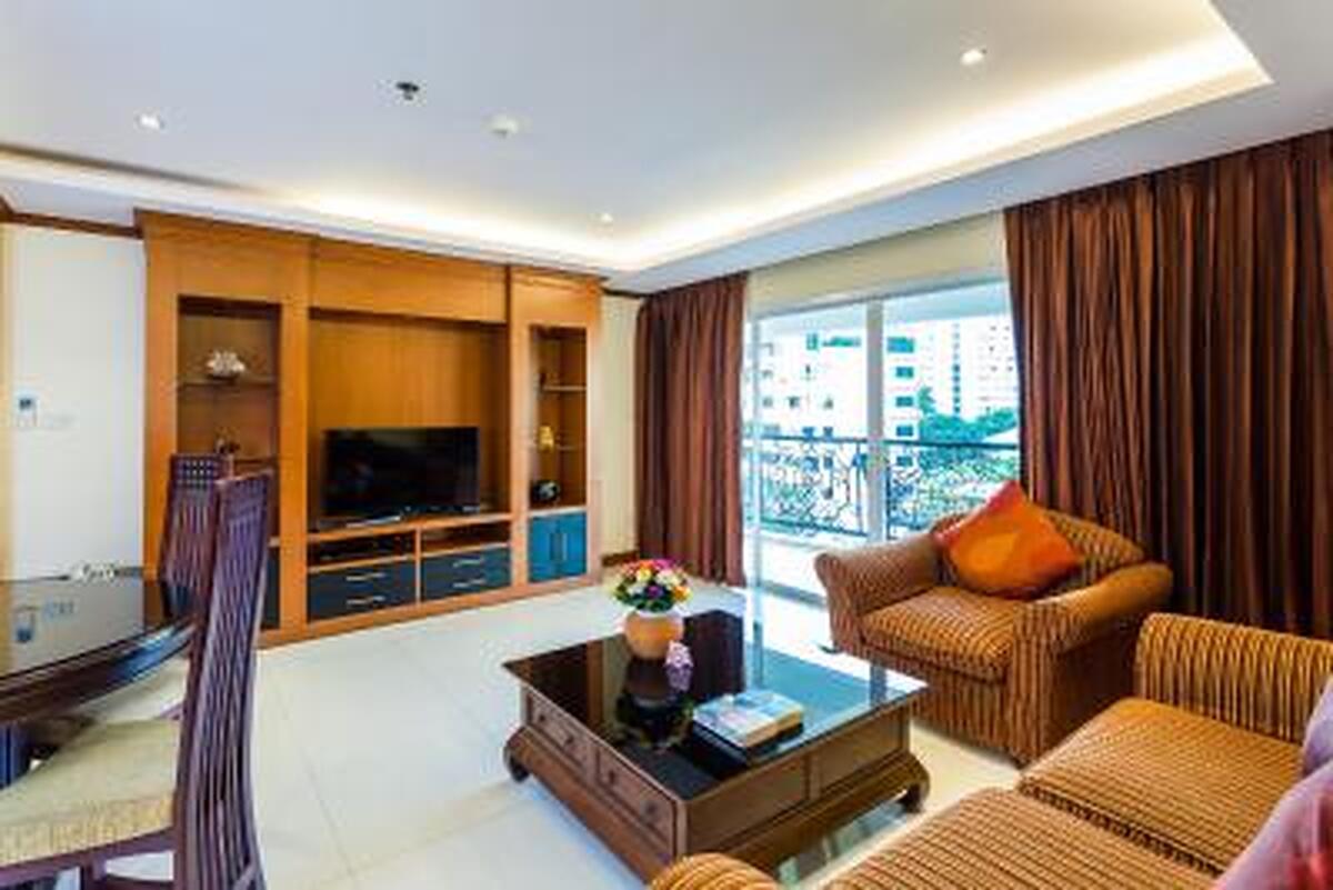 Tara Court Hotel