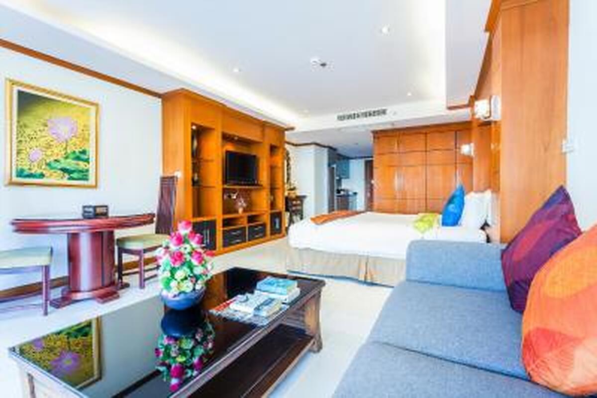Tara Court Hotel