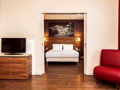 اپارتهتل اداجیو مسکو پاولتسکایا