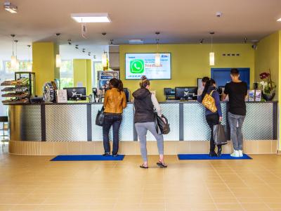 ا اند اُ استوتگارت سیتی