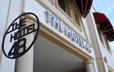 د هتل 48