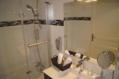 رجینا منتمارتر