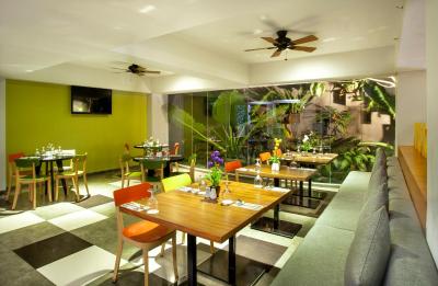 هتل این بالی بنا