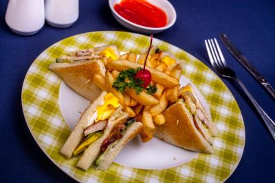 هتل این بالی بنا