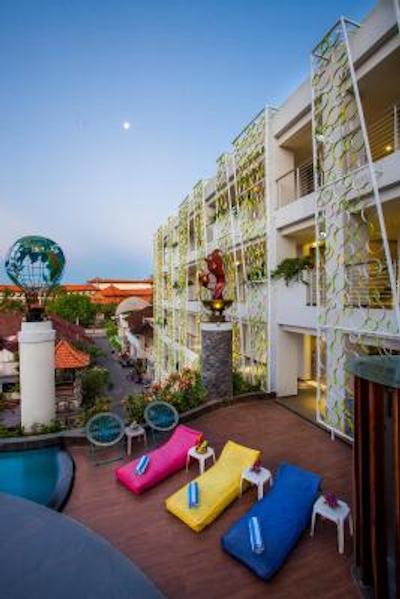 هتل این بالی بنا