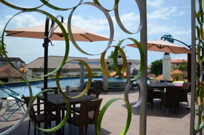 هتل این بالی بنا