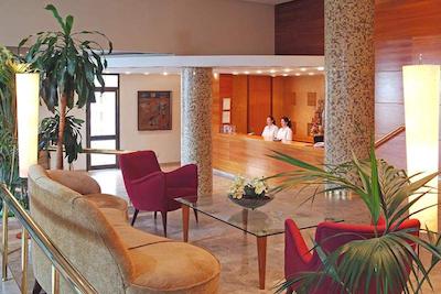 ره برن هتل اند اسپا