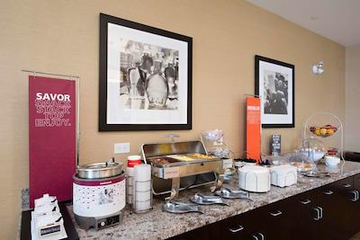 هامپتون این ساسکاتون اسود