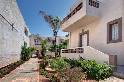 ایلیز مالیا اپارتمنتز