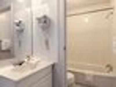 سوپر 8 رد دیر